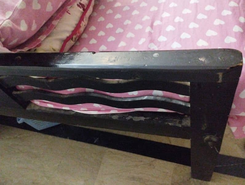 PAIR OF SINGLE BED WITH MATTRESS 2