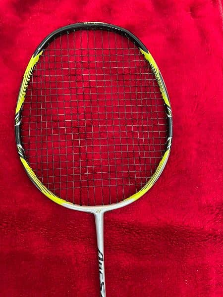 Yonex Arcsaber 7pro 2