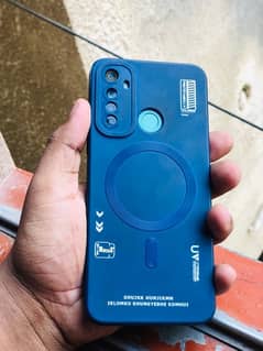 realme 5i 4 64 0