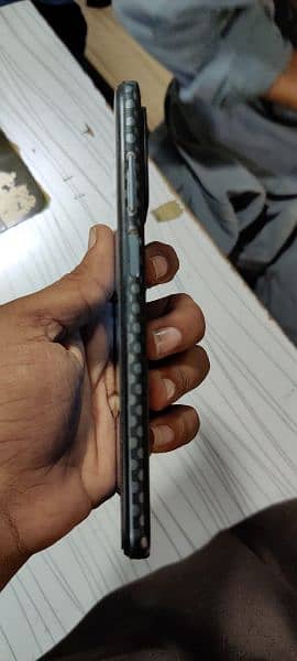 redmi note 10. . . .  6/128 3