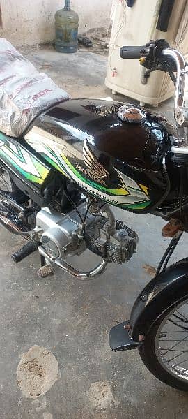 Honda 70 bike orignal condition me hai 1