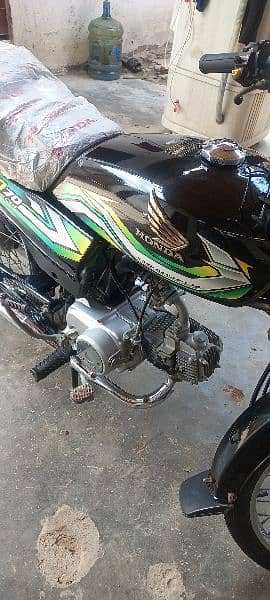 Honda 70 bike orignal condition me hai 2