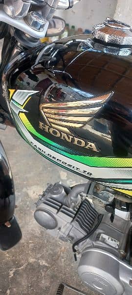 Honda 70 bike orignal condition me hai 12