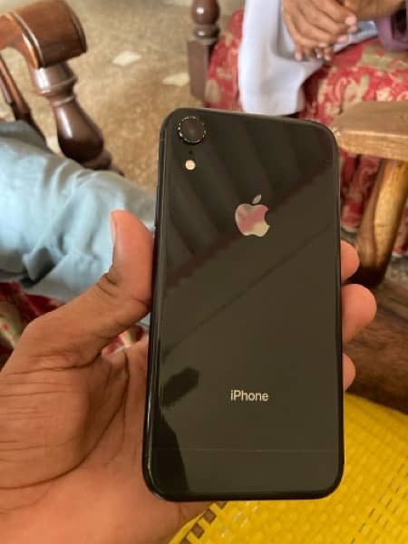 iphone XR 0