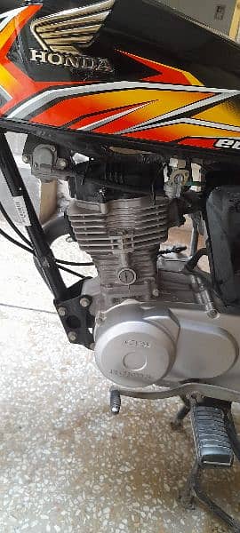 Honda 125 2021 9