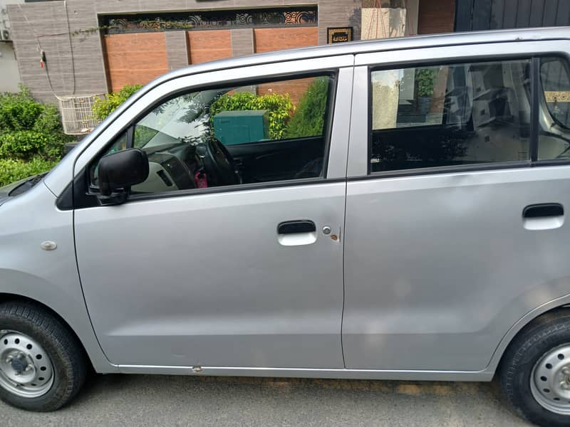 Suzuki Wagon R 2017 VXR 1