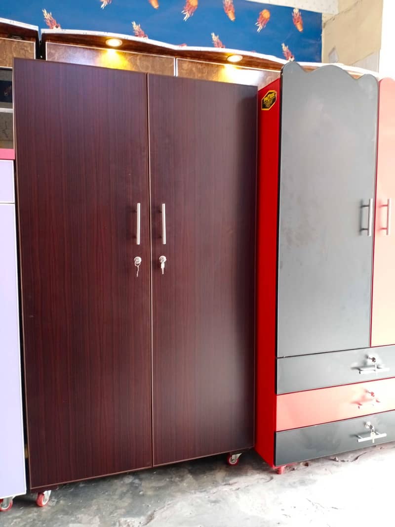 wardrobe for sale/coloured cupboard/Almirah/lamineted almarii 10