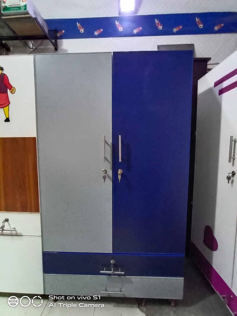 wardrobe for sale/coloured cupboard/Almirah/lamineted almarii 11