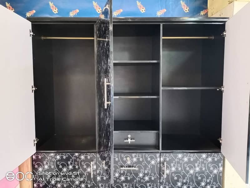 3 door almari/ wood works/cupboard /wardrobe for sale/almirah/stand 9