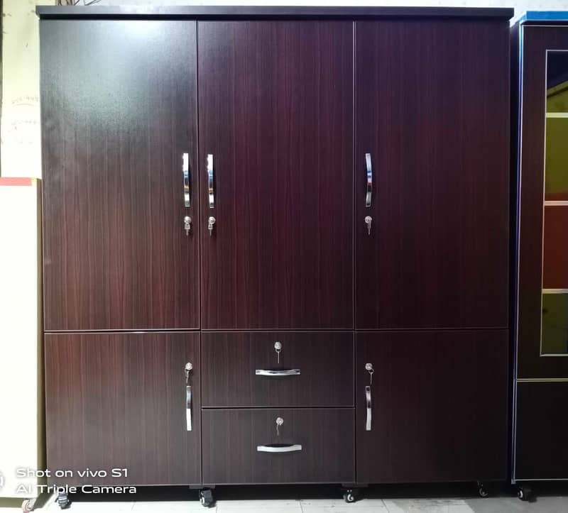 3 door almari/ wood works/cupboard /wardrobe for sale/almirah/stand 13