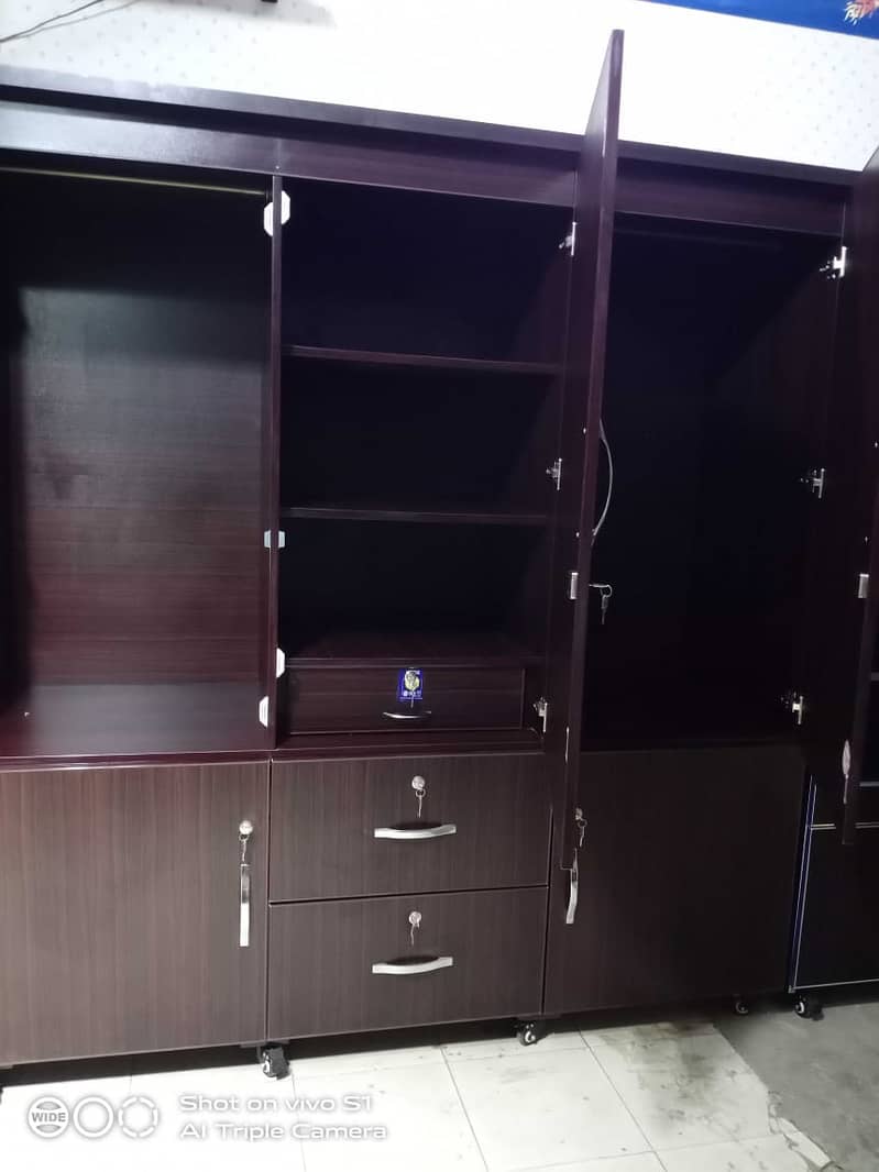 3 door almari/ wood works/cupboard /wardrobe for sale/almirah/stand 16