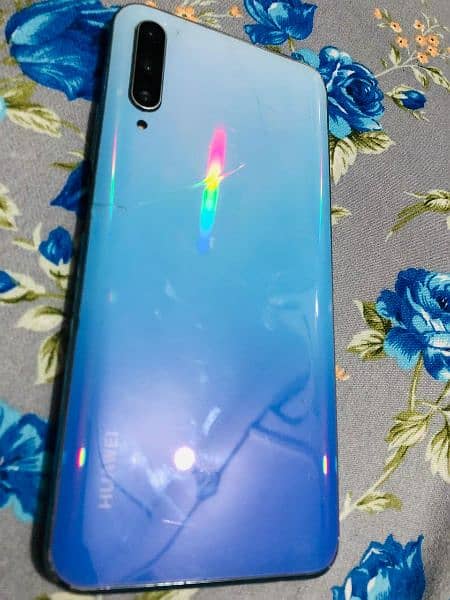 Huawei y9s 6.128 2