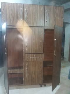 wardrobe/almari/almirah/uv high gloss/colored cupboard/three door