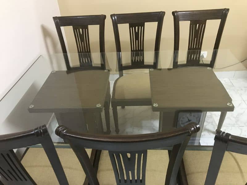 wooden dining table 4