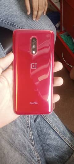 OnePlus 7 good condition