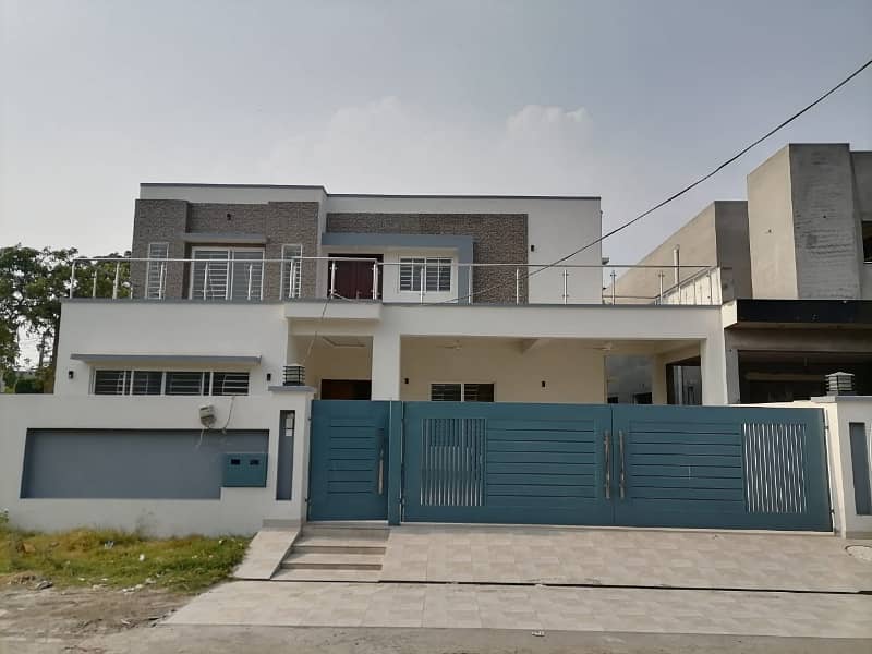 Gorgeous 1 Kanal House For Rent Available In State Life Housing Society 0