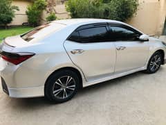 Toyota Corolla Altis 2018 1.6