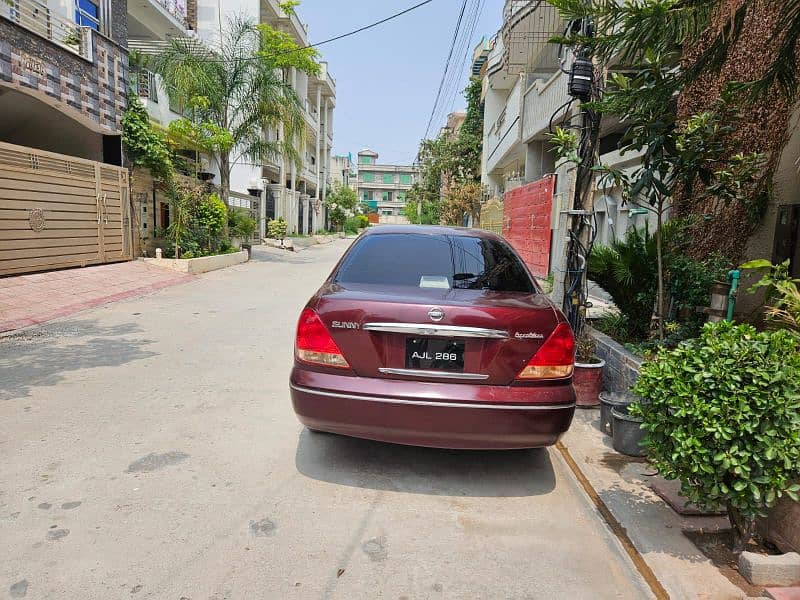 Nissan Sunny 2005 1