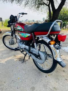 Honda CD 70 2022 Model