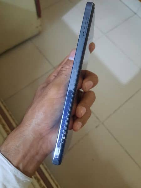 infinix Hot 40 Pro 3