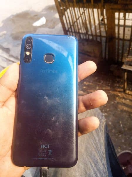 infinix hot 8 4 64 wal 7