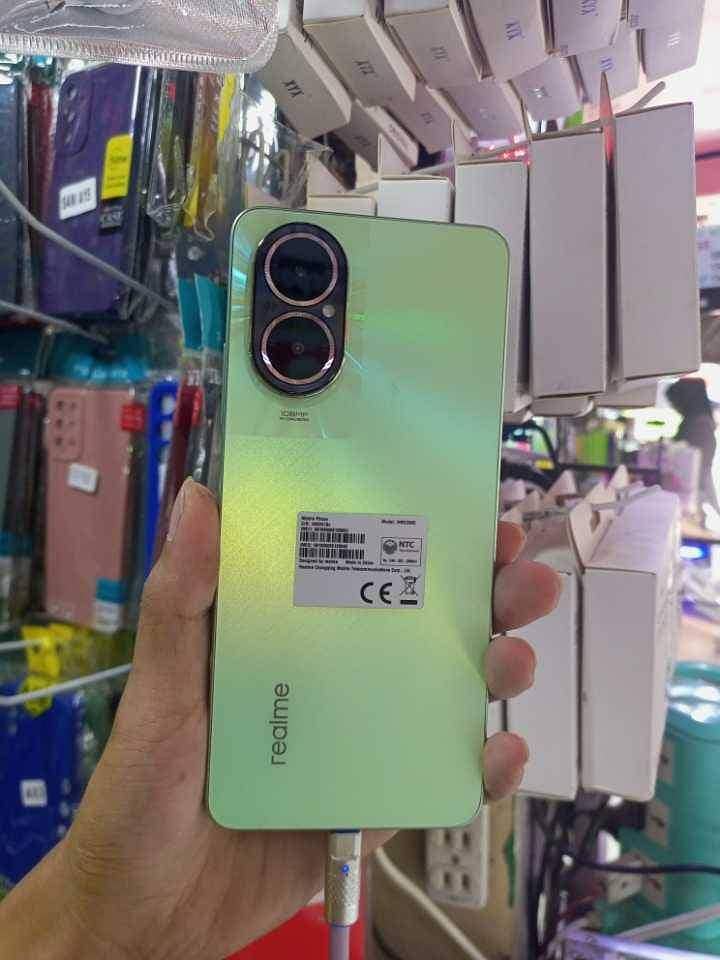 Realme c67 1