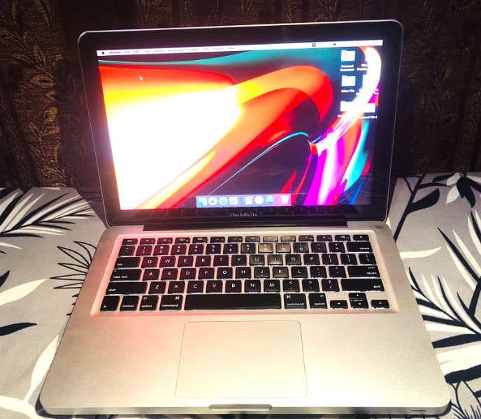 MacBook pro all ok condition 0