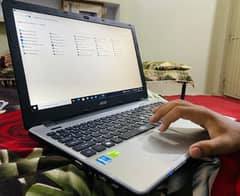 Acer laptop Amazing condition