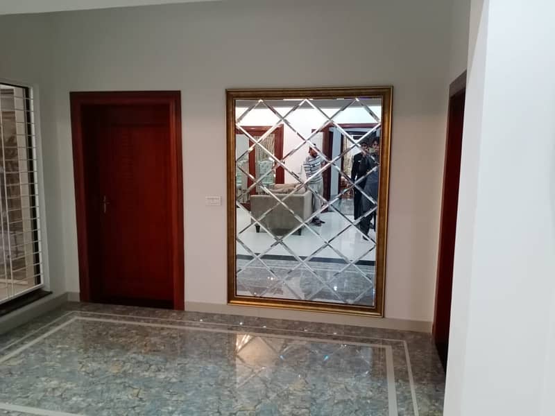 1 Kanal Fully Furnished House For Rent Also Short Time Optional 7