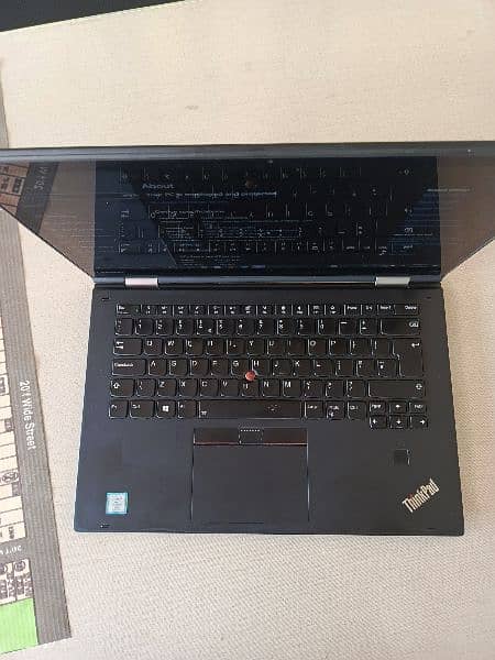 Lenovo Yoga 1 Core i7 (7th Generation) 3