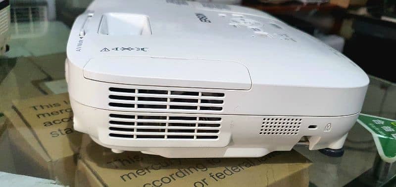 Epson Europe HDMI EB-X10 Projector

XGA Conference Room Projector 2