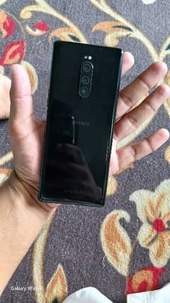 SONY Xperia 1