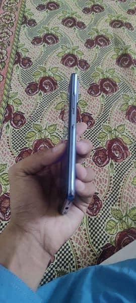 infinix zero x neo for sale box sat hai 8+3 ram 128 storage all ok hai 4