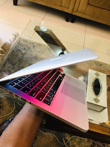 Macbook pro Late 2013 Core i5 8/256 2