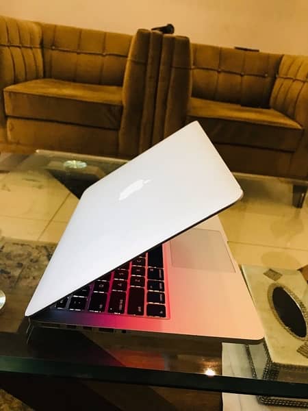 Macbook pro Late 2013 Core i5 8/256 7