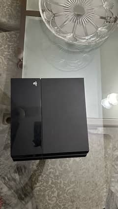 PS4 Playstation 4 gaming console 500GB