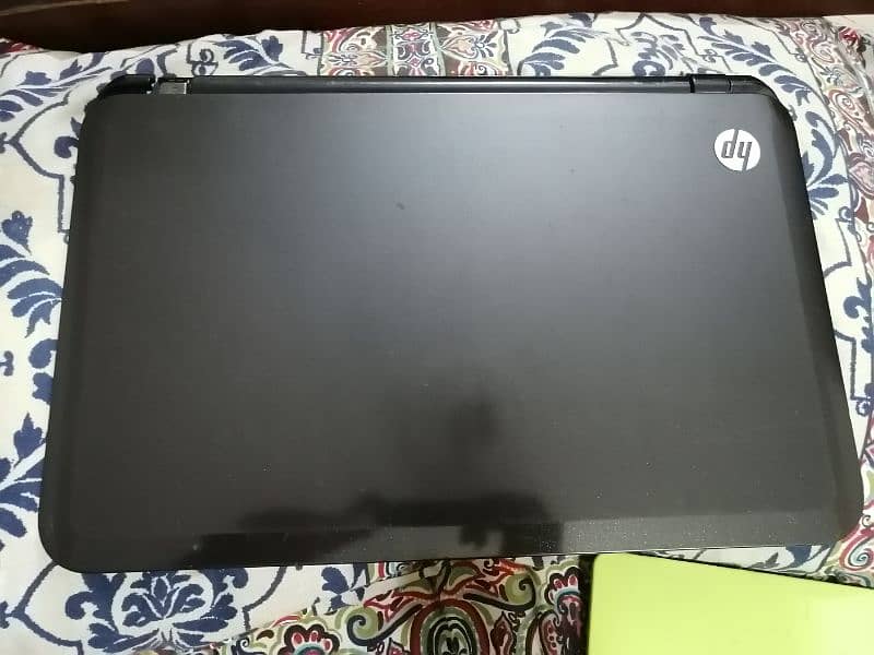 HP Pavilion Sleekbook 1