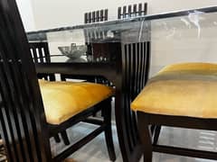 Dining Table with 8 chairs