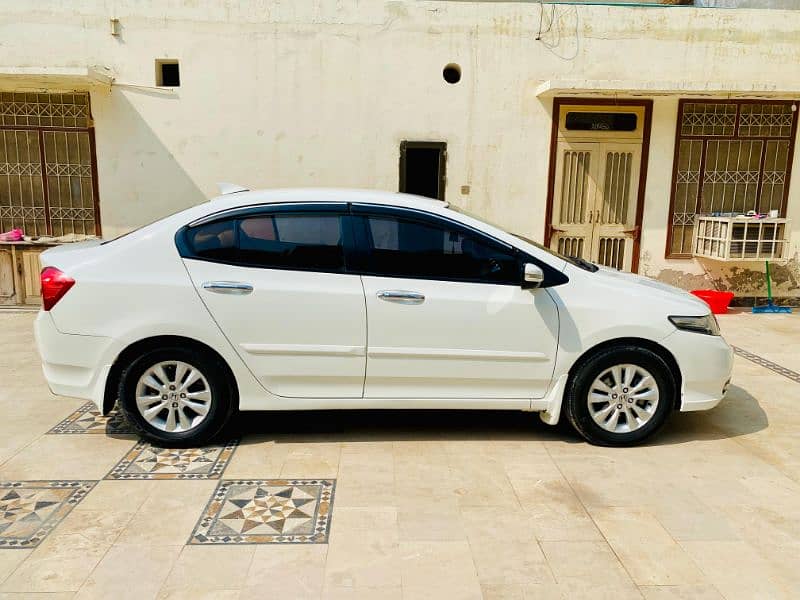 Honda City Aspire 1.5 prosmatic automatic 4