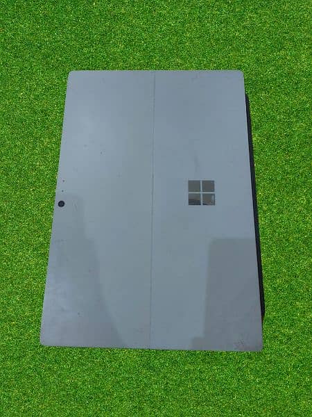 Microsoft surface pro 4 M3 6th generation 1