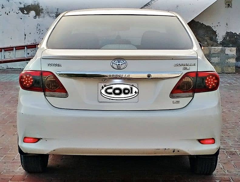 Toyota Corolla GLI 2012 1