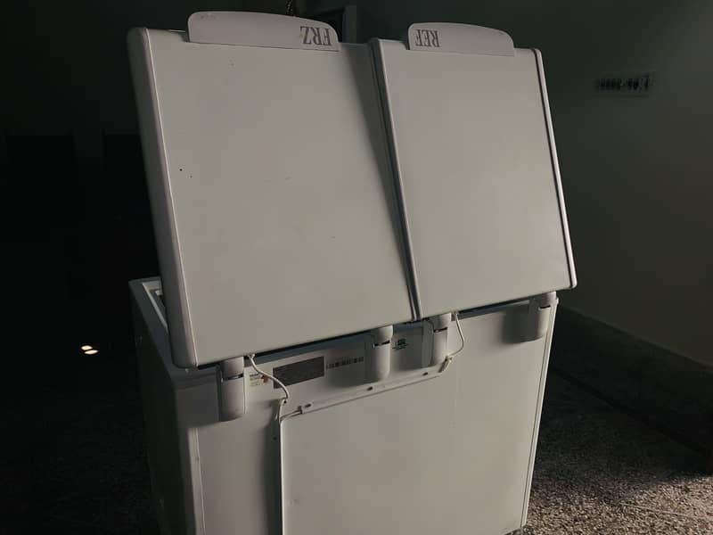 Haier freezer inverter double door &white color 0