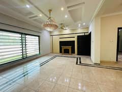 1 Kanal Double Unit House For Rent in Bahria Town Phase 3 0