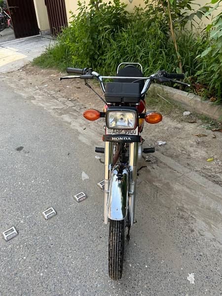 Honda CG 125 2021 3