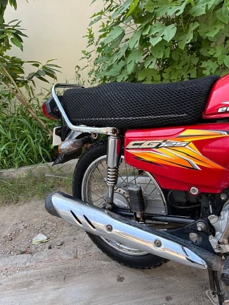 Honda CG 125 2021 10