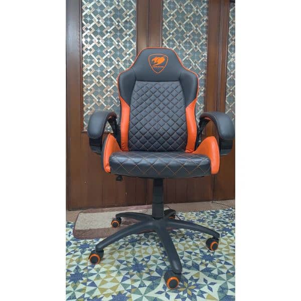 Fusion  cougar gaming chair 5