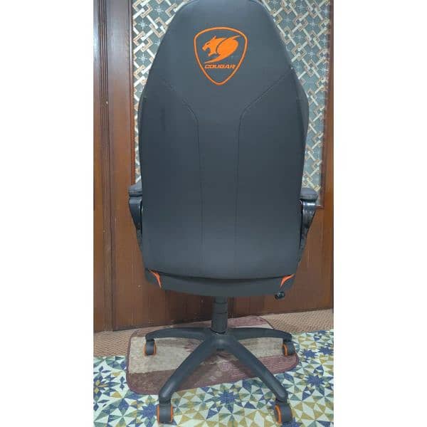 Fusion  cougar gaming chair 6