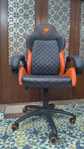 Fusion  cougar gaming chair 7