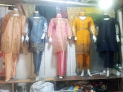 Ladies dummy satchu sale urjent 5500price