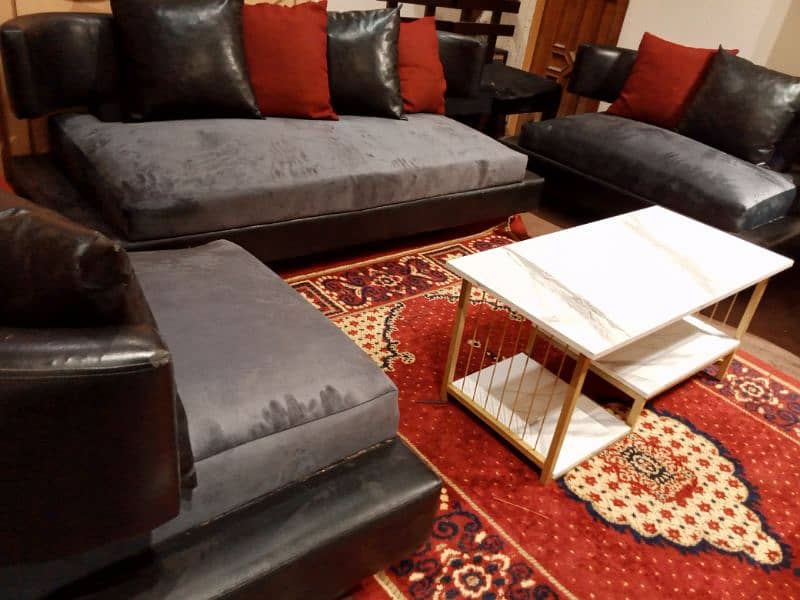 slightly used sofa set 3 2 1 seater call 03124049200 1